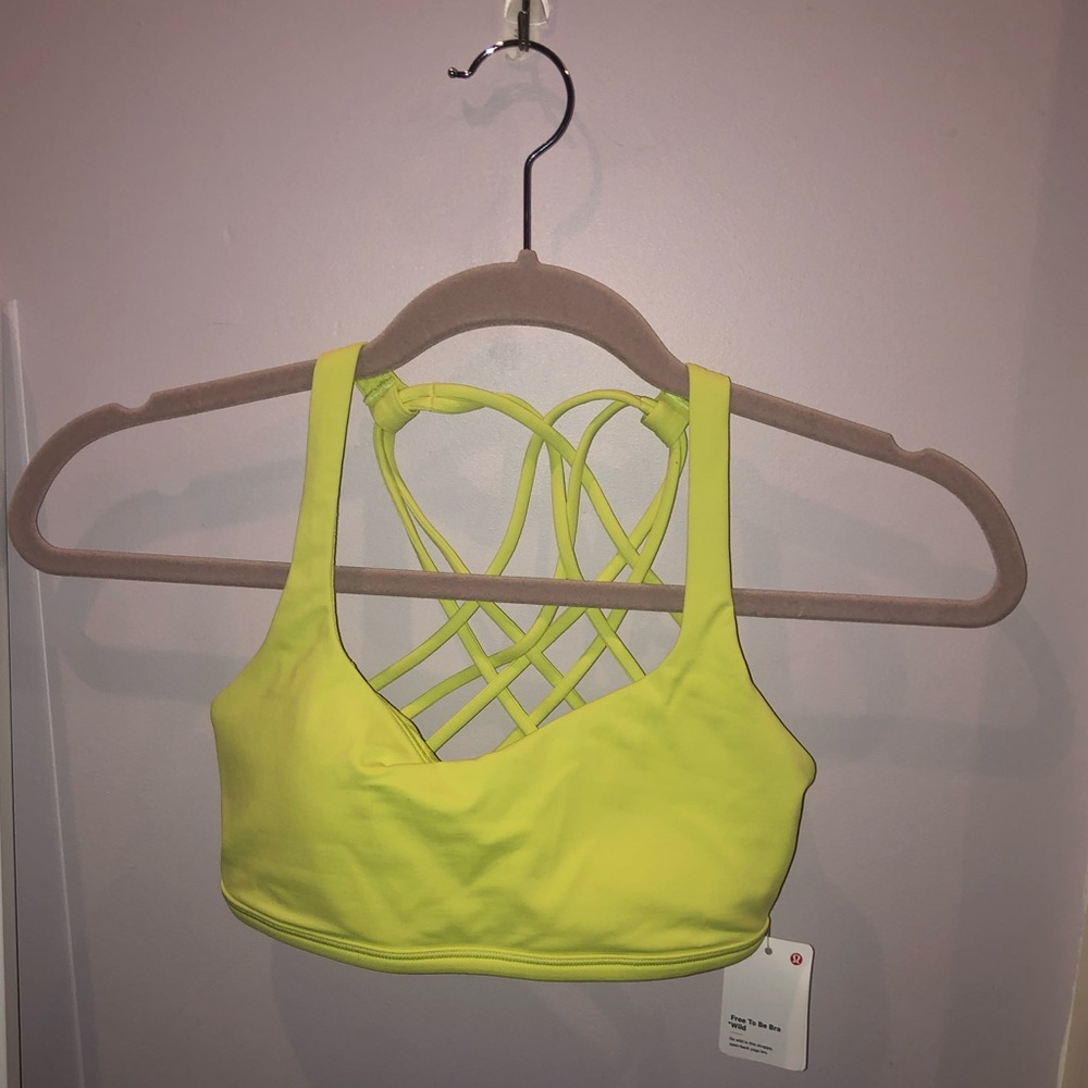 Lululemon NWT Free To Be Bra Wild sports bra